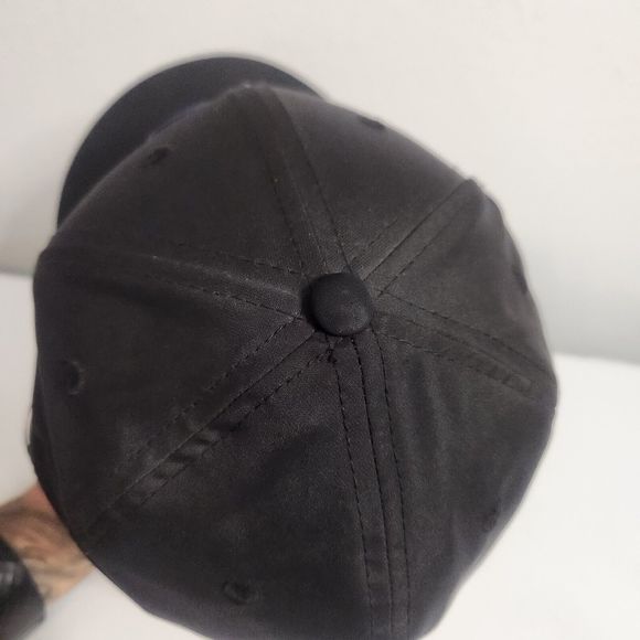 Colorado Rockies MLB New Era 2023 Clubhouse 39Thirty Stretch Hat~ Black M-L - Picture 5 of 7